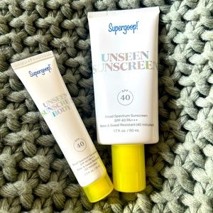 Supergoop Unseen Sunscreen SPF 40 ( free mini unseen body sunscreen included )